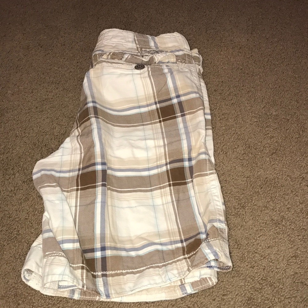 Abercrombie & Fitch short